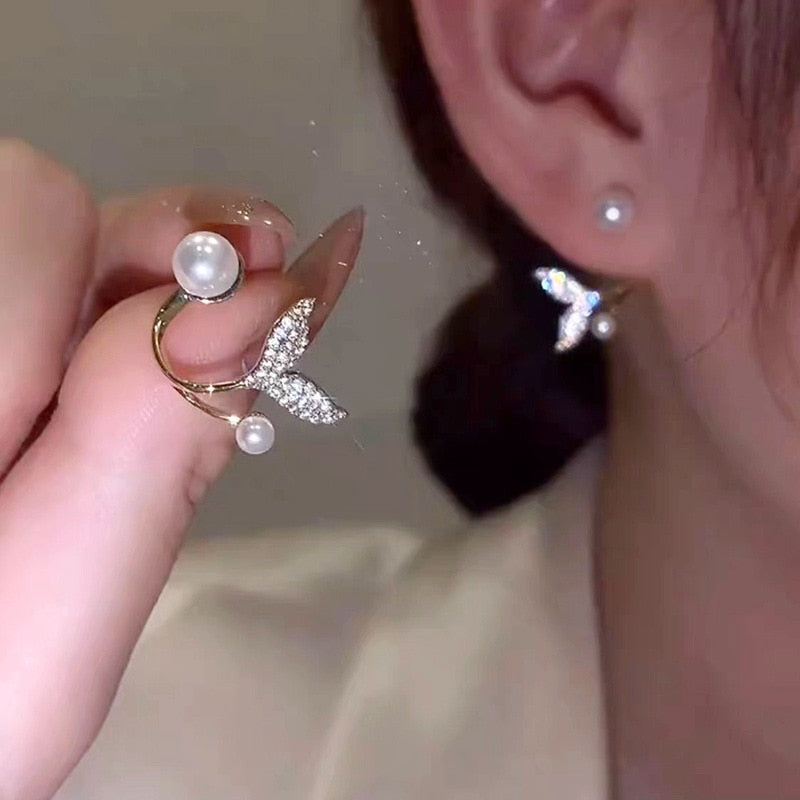 Simple Black White Irregular Polyhedron Pendant Small Earrings 2026 New Girl Unusual Earrings Fashion Korean Jewelry For Woman